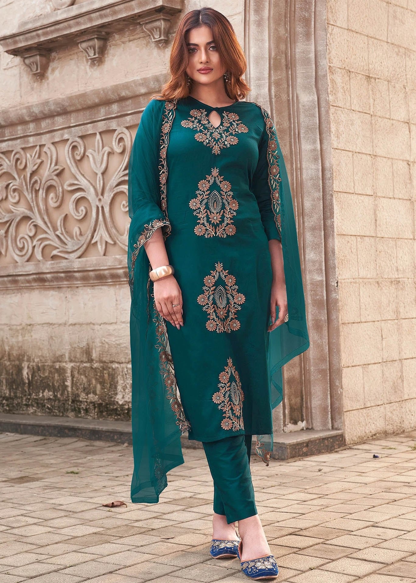 Shriwal Cerulean colour Suit