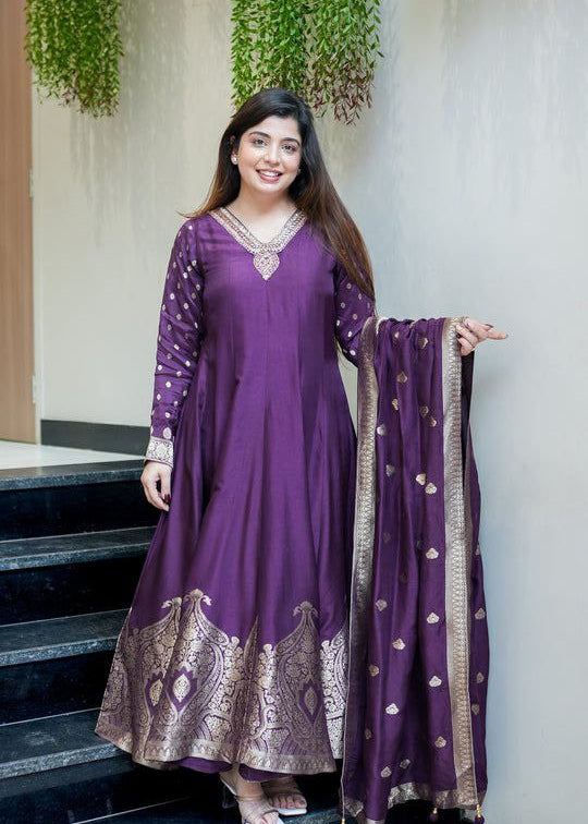 Shriwal Rangrez Banarasi Anarkali Set (2 Colours)