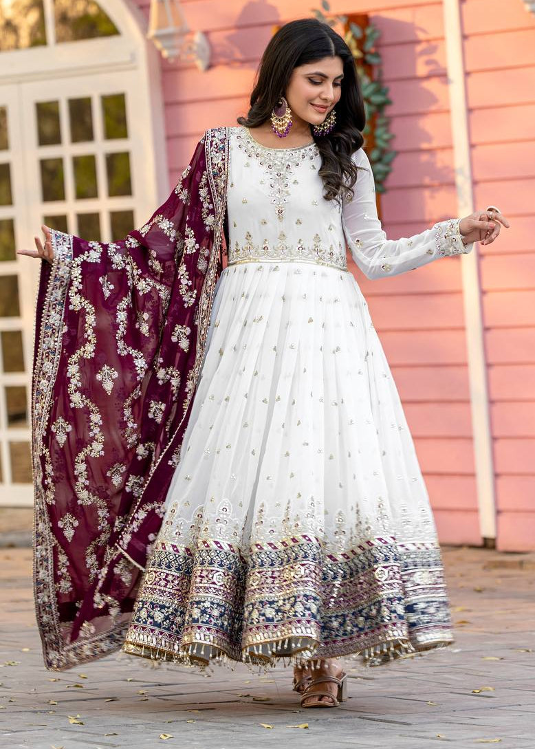 Shriwal Aadhira Royal Embroidered Gown Set(5 Colours)