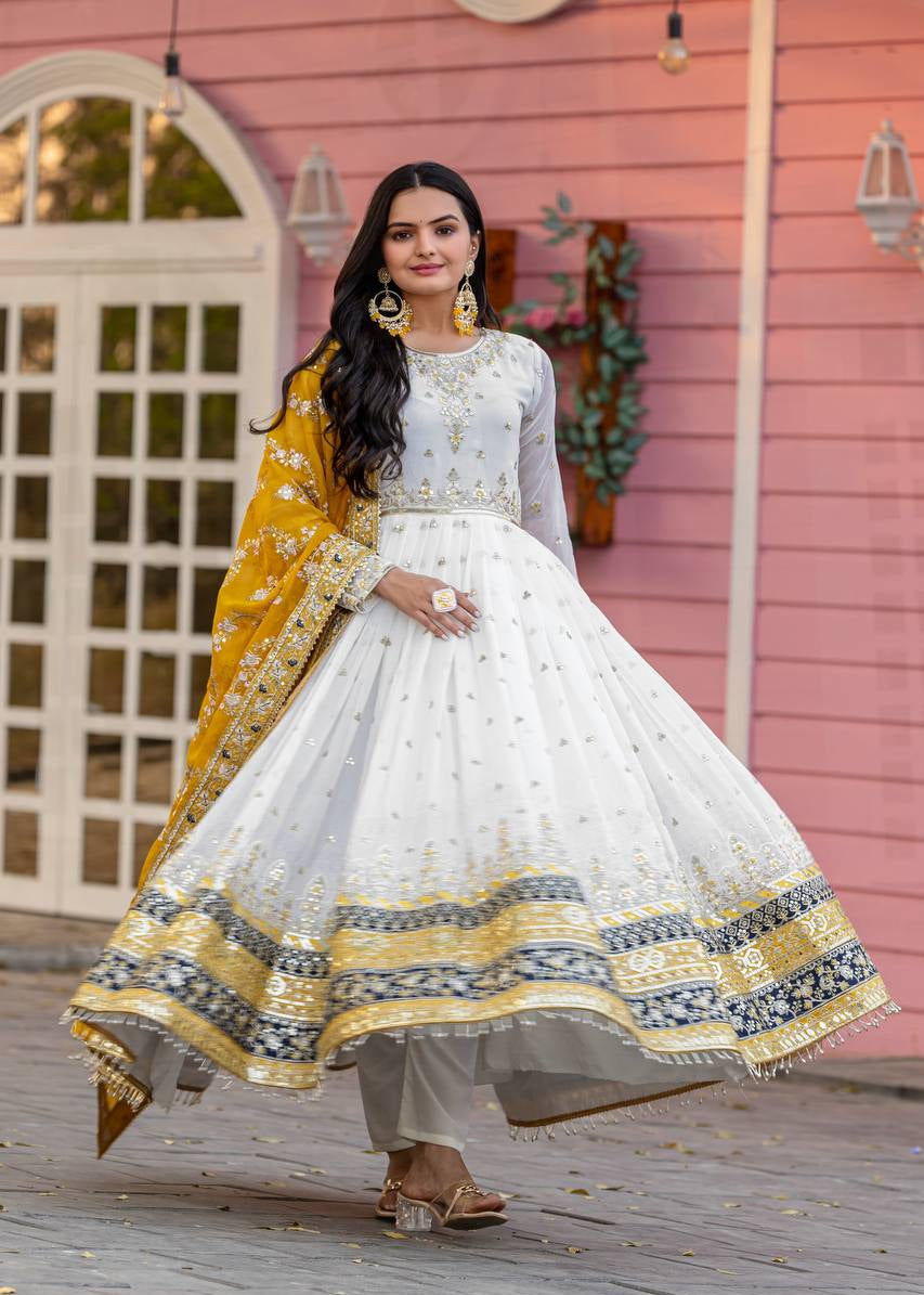 Shriwal Aadhira Royal Embroidered Gown Set(5 Colours)