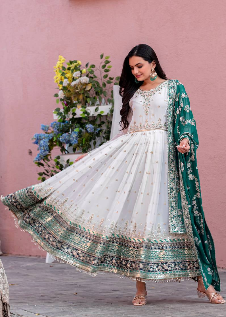 Shriwal Aadhira Royal Embroidered Gown Set(5 Colours)