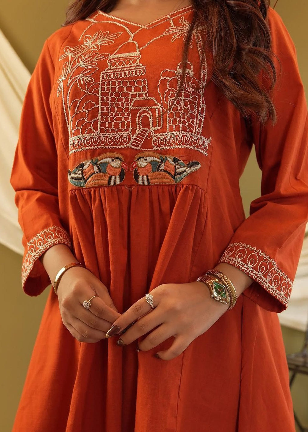 Shriwal Aabha Embroidered Crepe Kurta Pant Set