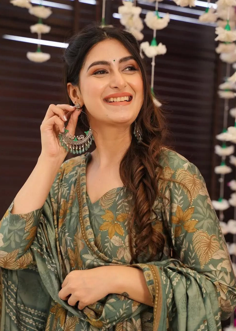 Shriwal Green Fullpatti  Suit