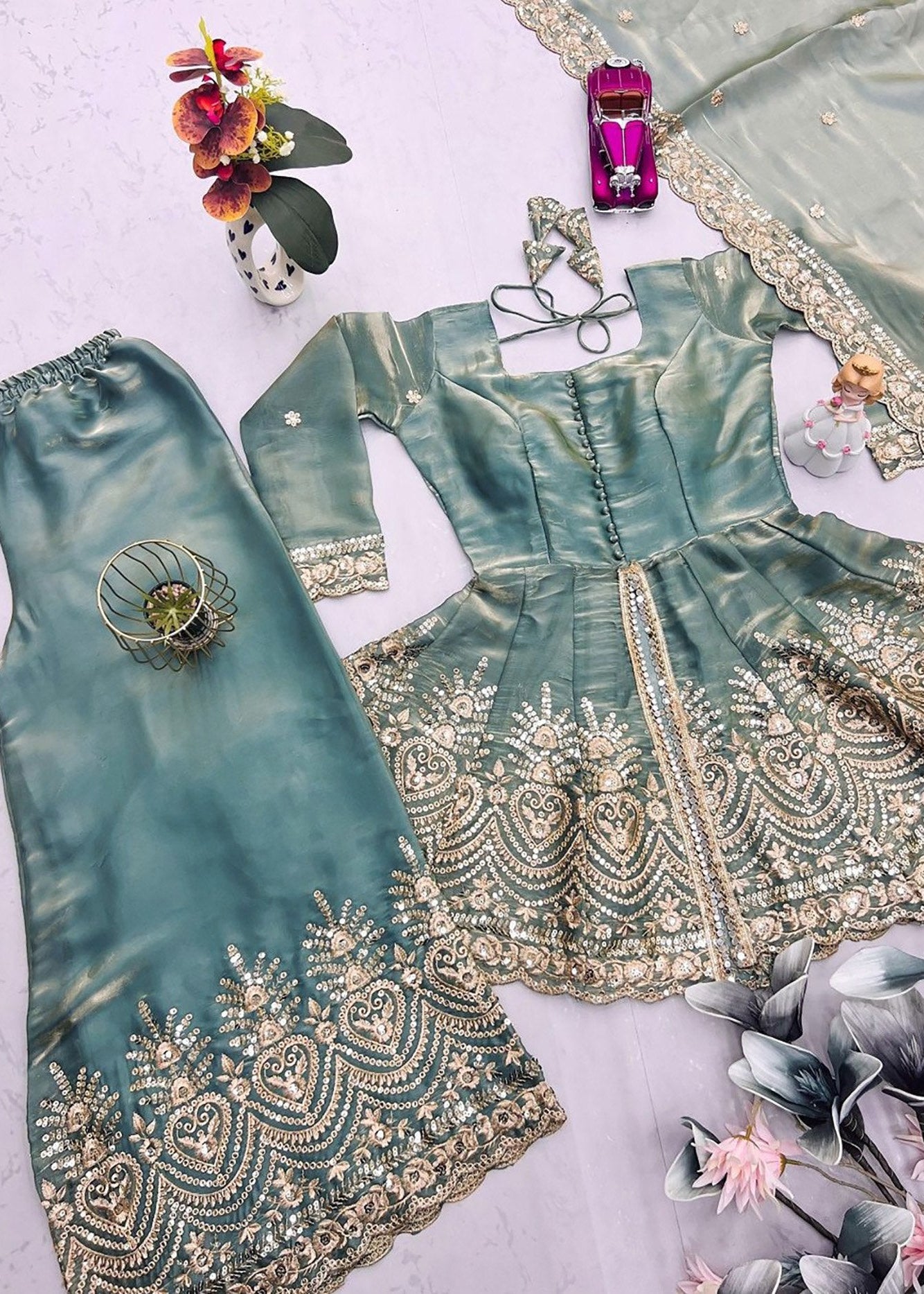 Shriwal Firozi Koyal suit