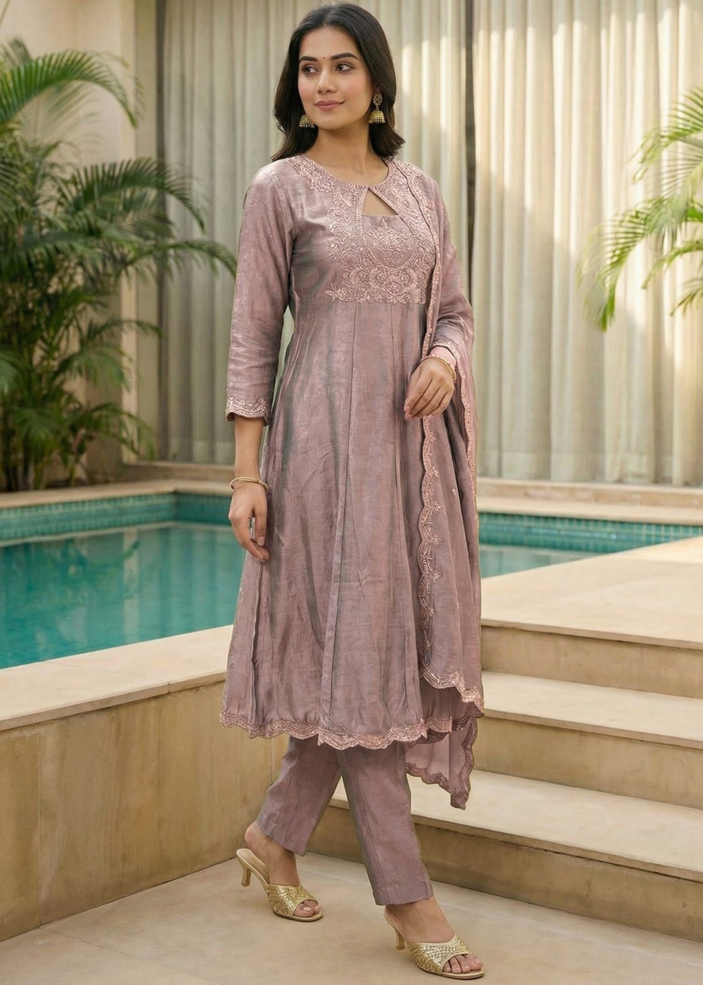 Shriwal Dusty Mauve Embroidered Kurta Set with Dupatta