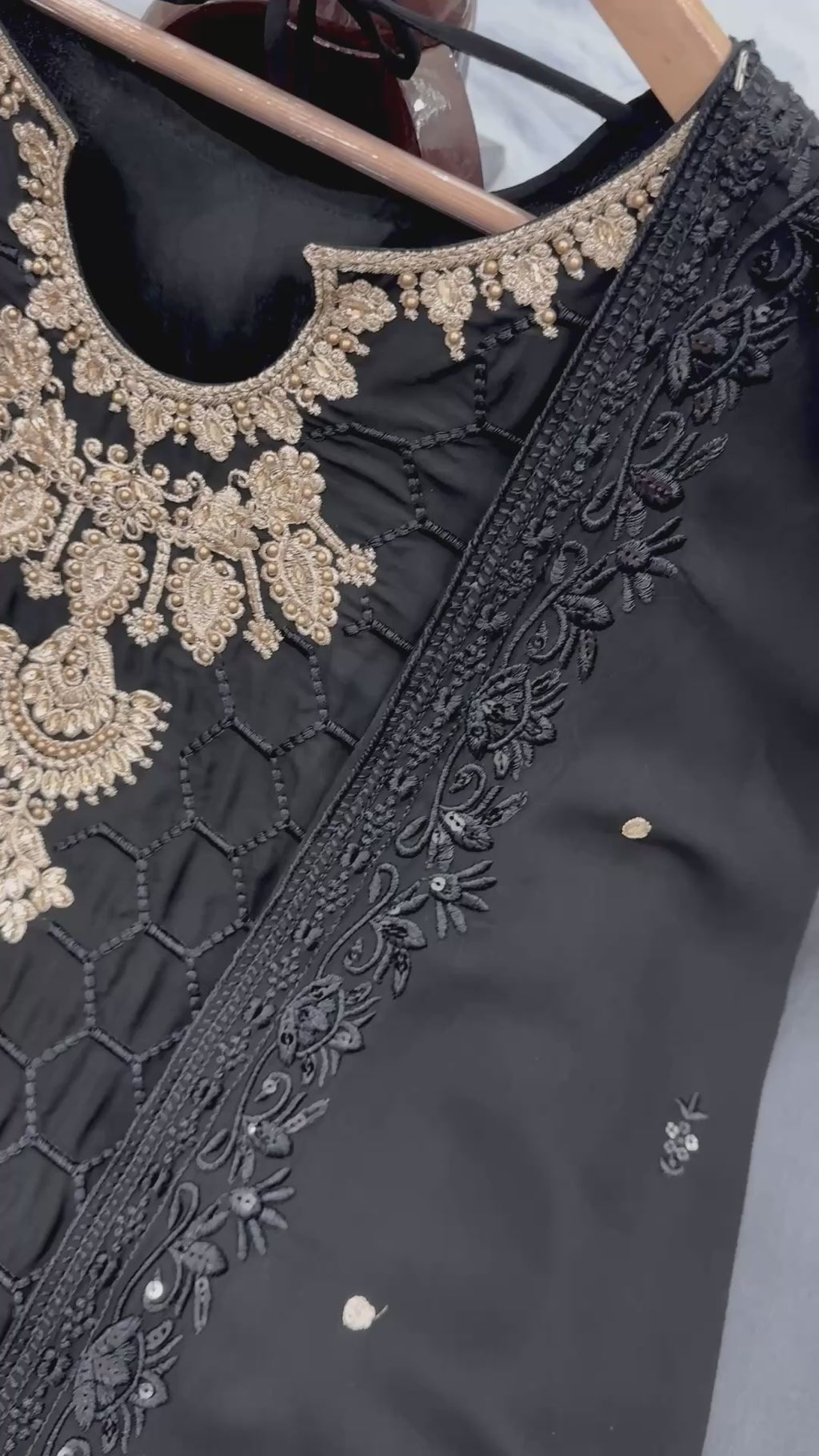 Shriwal Royal Hexa Diamond Embroidered Palazzo Set( 2 colours)